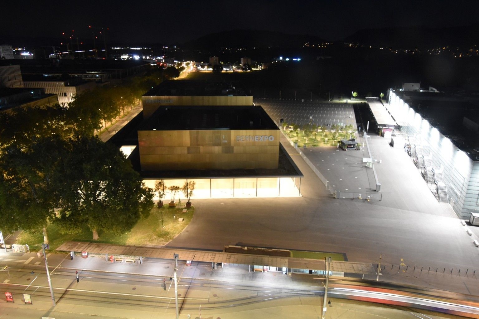 Bern: Beundenfeld: Hotel IBIS - Festhalle - A - Public