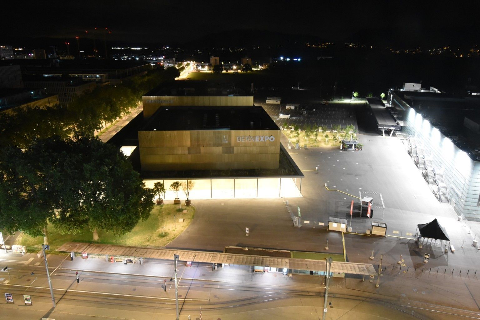 Bern: Beundenfeld: Hotel IBIS - Festhalle - A - Public