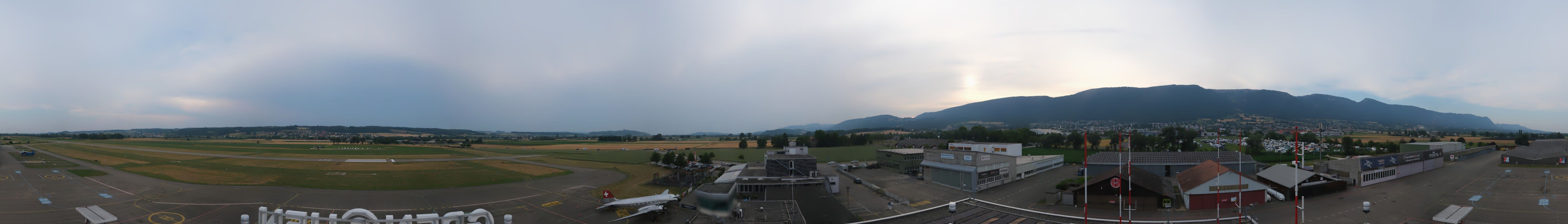 Grenchen › Südwesten: Grenchen Airport