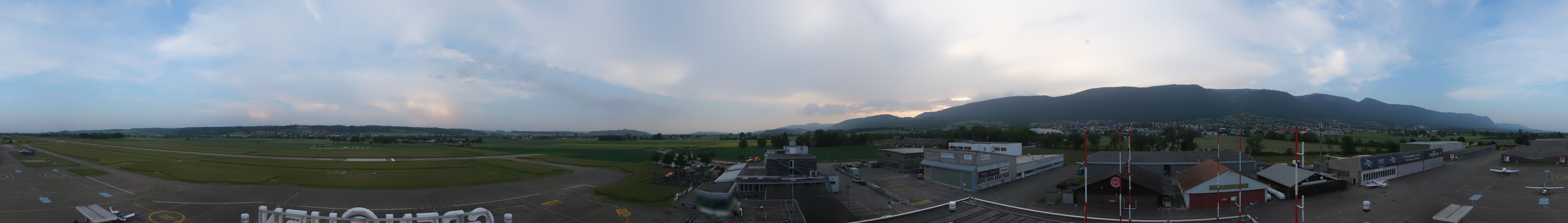 Grenchen › Südwesten: Grenchen Airport