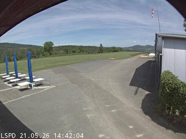 Dittingen: Flugplatz - Cam 3
