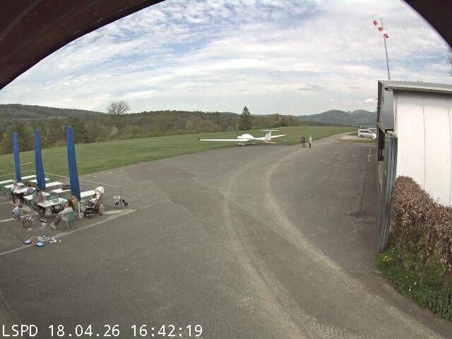 Dittingen: Flugplatz - Cam 3
