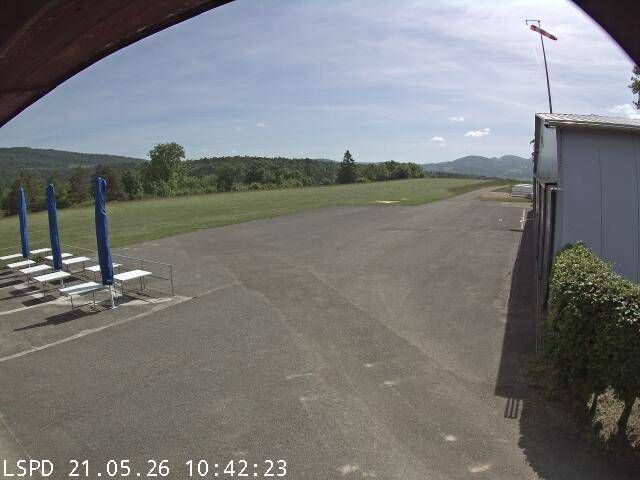Dittingen: Flugplatz - Cam 3
