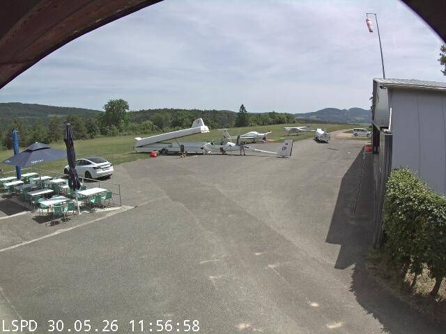 Dittingen: Flugplatz - Cam 3