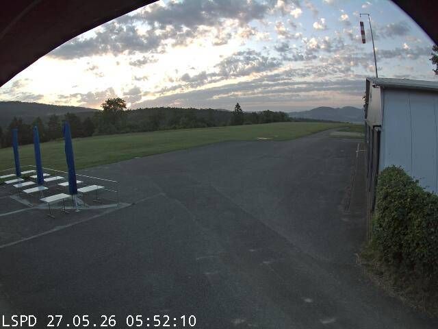 Dittingen: Flugplatz - Cam 3