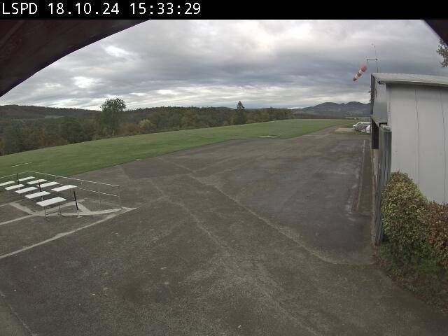 Dittingen: Flugplatz - Cam 3