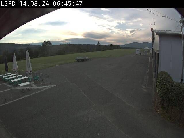 Dittingen: Flugplatz - Cam 3