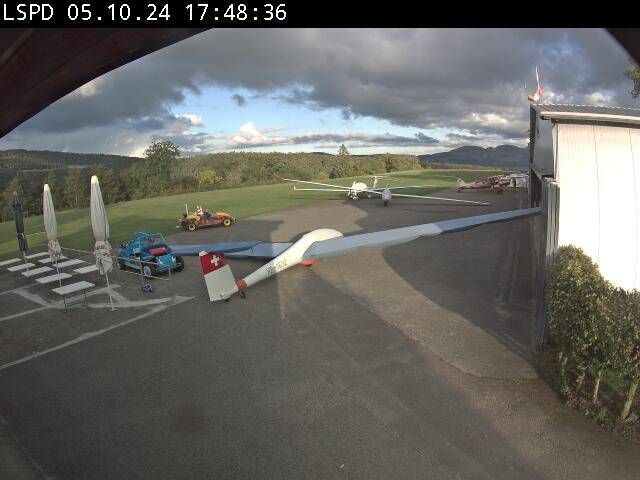 Dittingen: Flugplatz - Cam 3