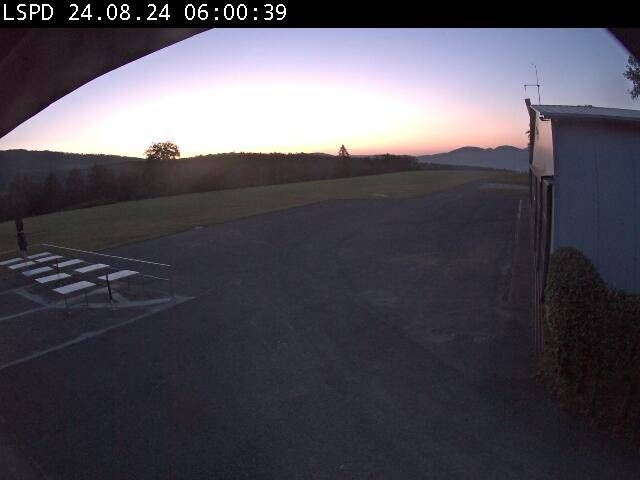 Dittingen: Flugplatz - Cam 3