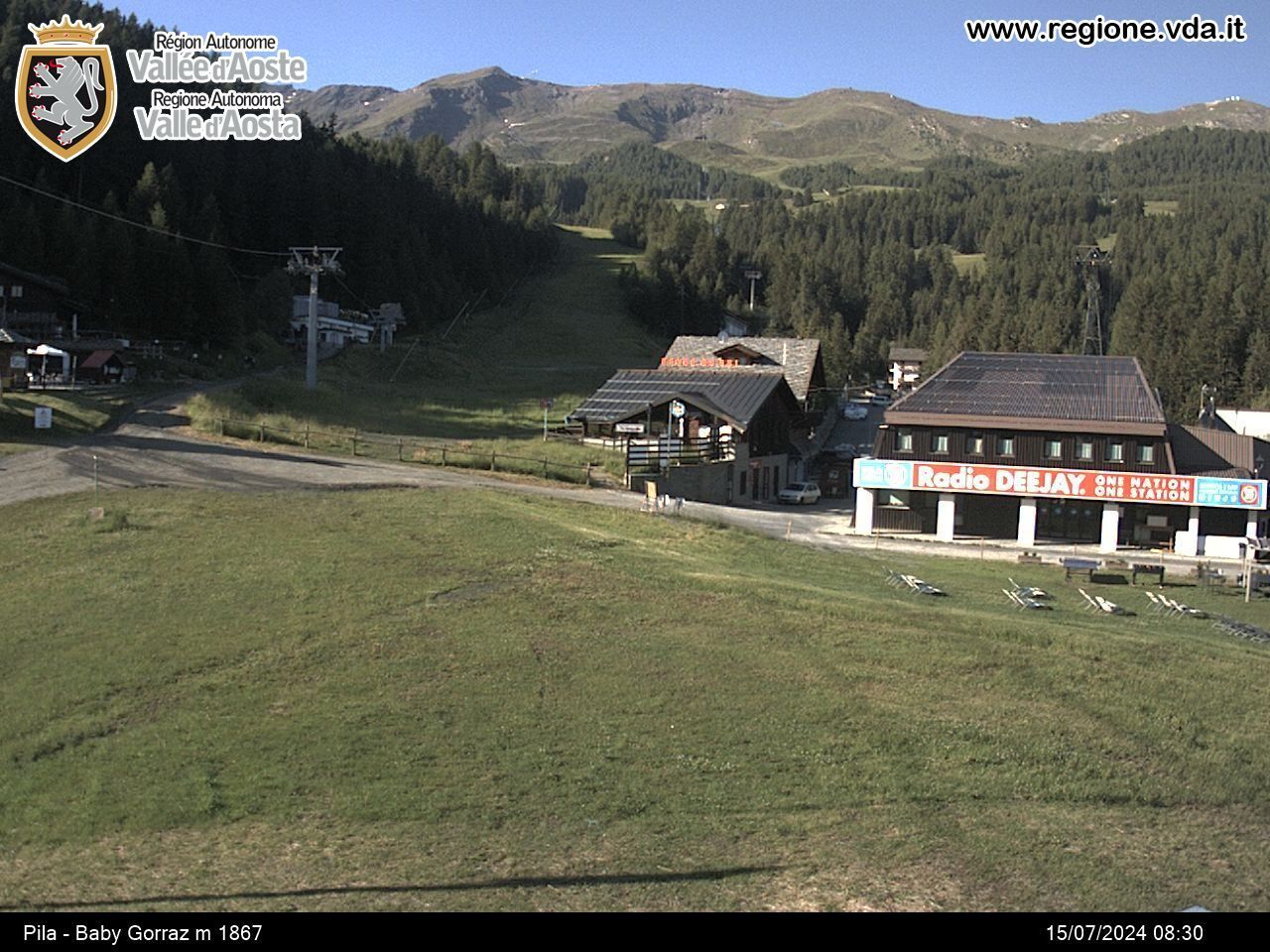 Traffic Cam Torrent-La Cerise: Pila Arrivo seggiovia Chamolè