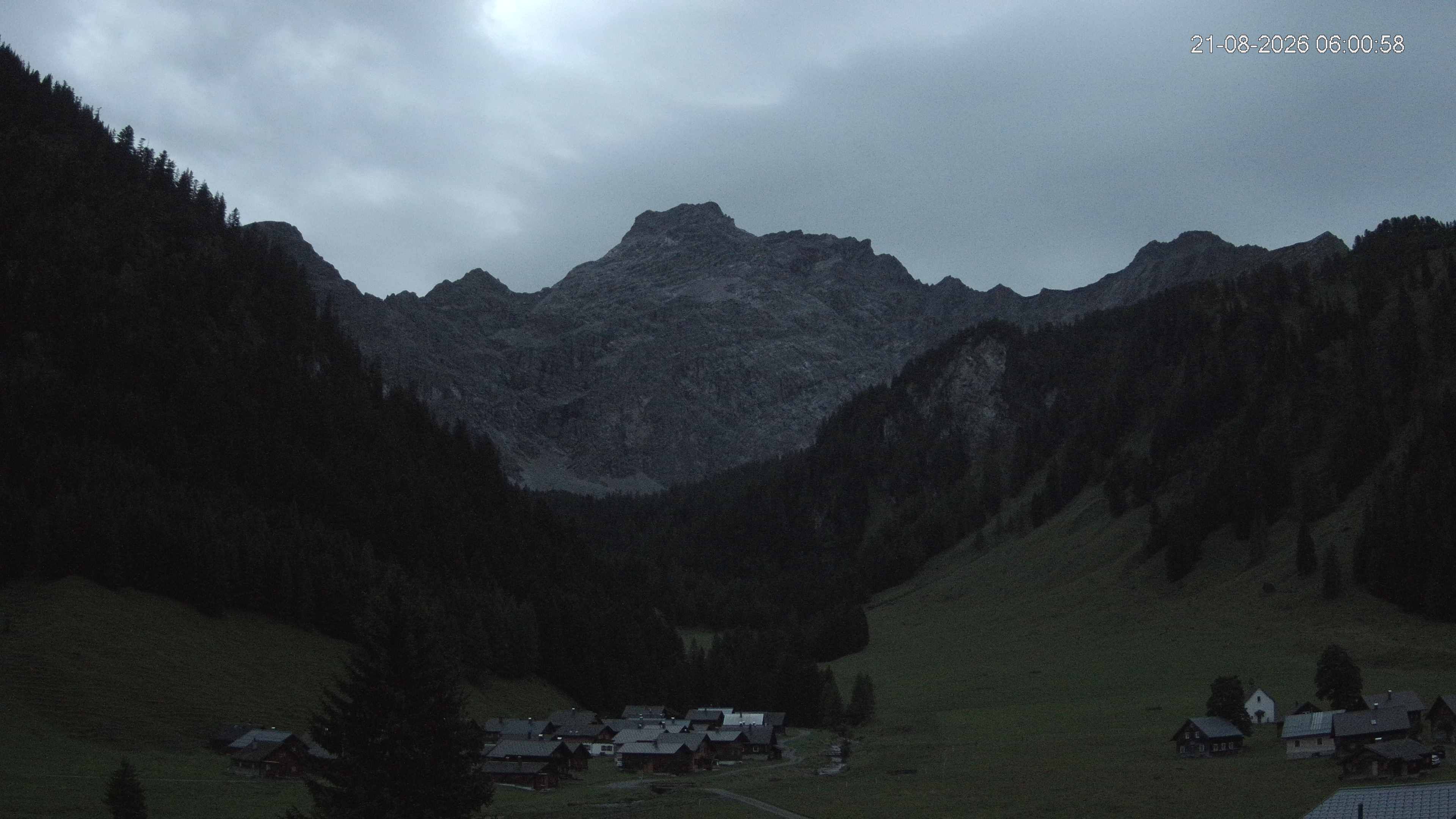 Triesenberg › Osten: Nenzinger Himmel