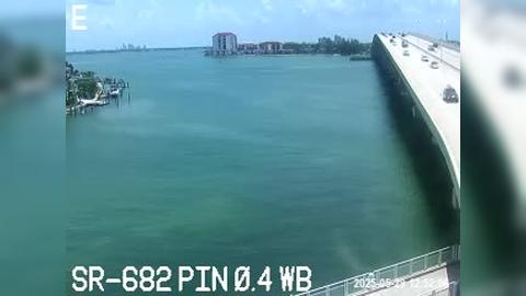 Traffic Cam St. Pete Beach: West of Delgado Mem. Bridge