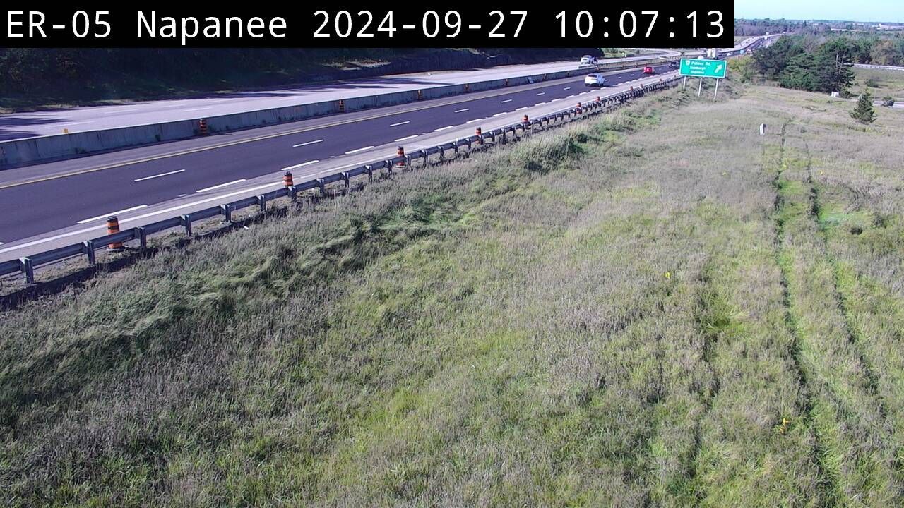 Traffic Cam Greater Napanee: Highway 401 near Regional Rd