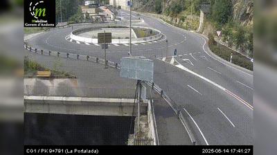 La Portalada Traffic at Juberri