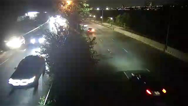 Traffic Cam Manhattan Community Board 9 › South: Henry Hudson Pkwy at La Salle Street