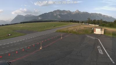 Hilterfingen airport webcam