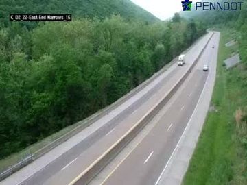 Traffic Cam Macedonia: US 22/322 @ NARROWS (EAST END)