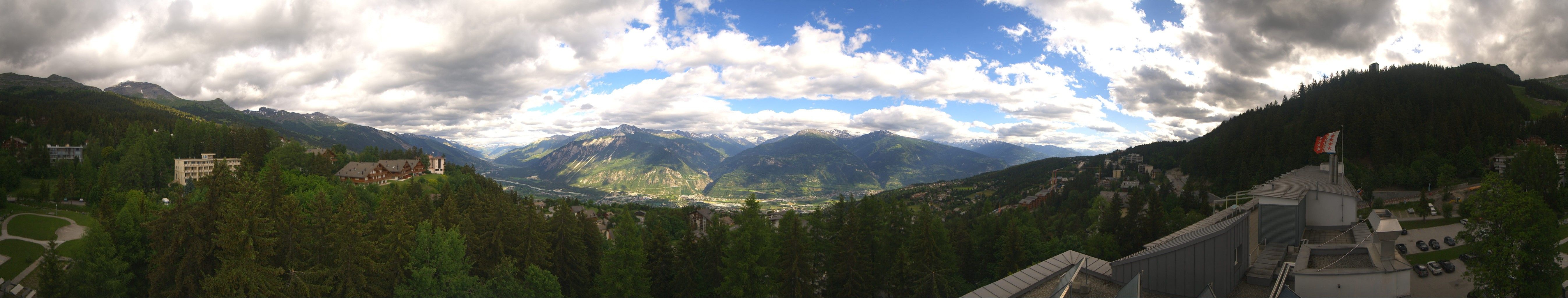 Crans-Montana: La Comba: Luzerner Höhenklinik Montana