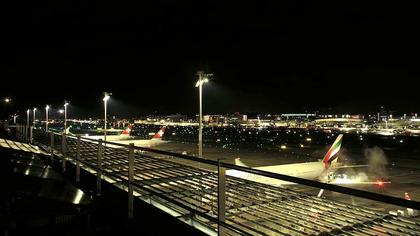 Kloten: Dock E Midfield