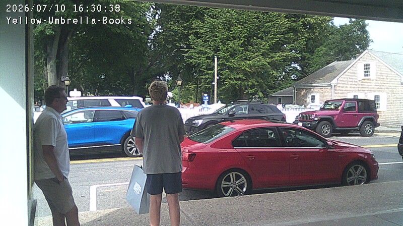 Traffic Cam North Kingstown: Yellow Umbrella Books