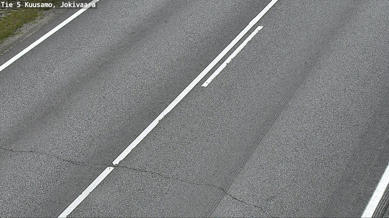 Traffic Cam Kuusamo: Tie5 Jokivaara - Tienpinta