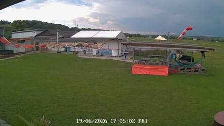 Beromünster › Westen: Paraclub Beromuenster - Skydive Luzern