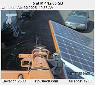 Traffic Cam Ashland: I-5 at MP 12.05 SB