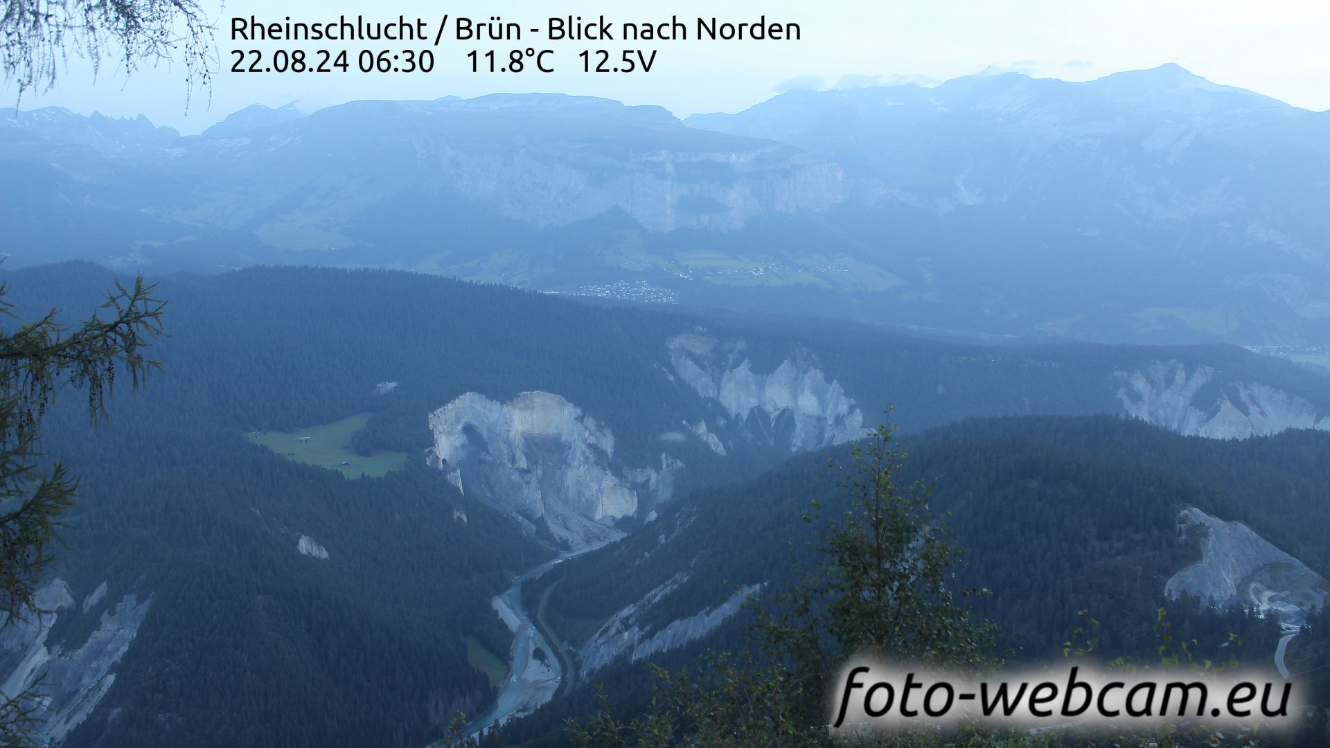 Safiental: Rheinschlucht - Brün - Blick nach Norden