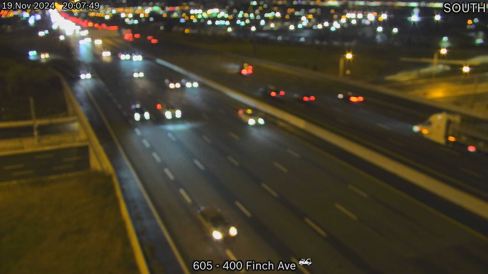 Traffic Cam North York: Highway 400 near Finch Avenue
