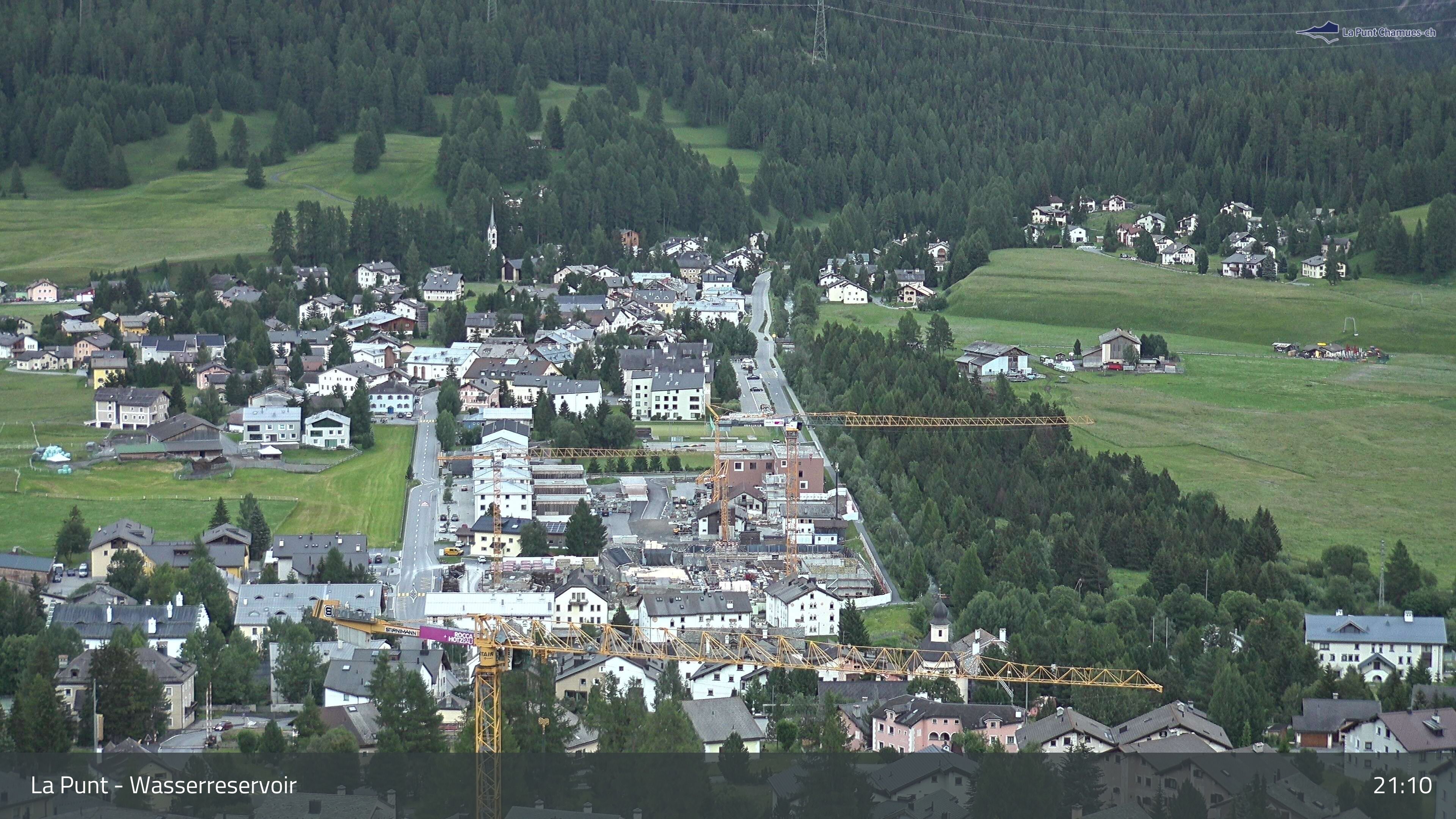 La Punt Chamues-ch: La Punt: Wasserreservoir - Sportplatz