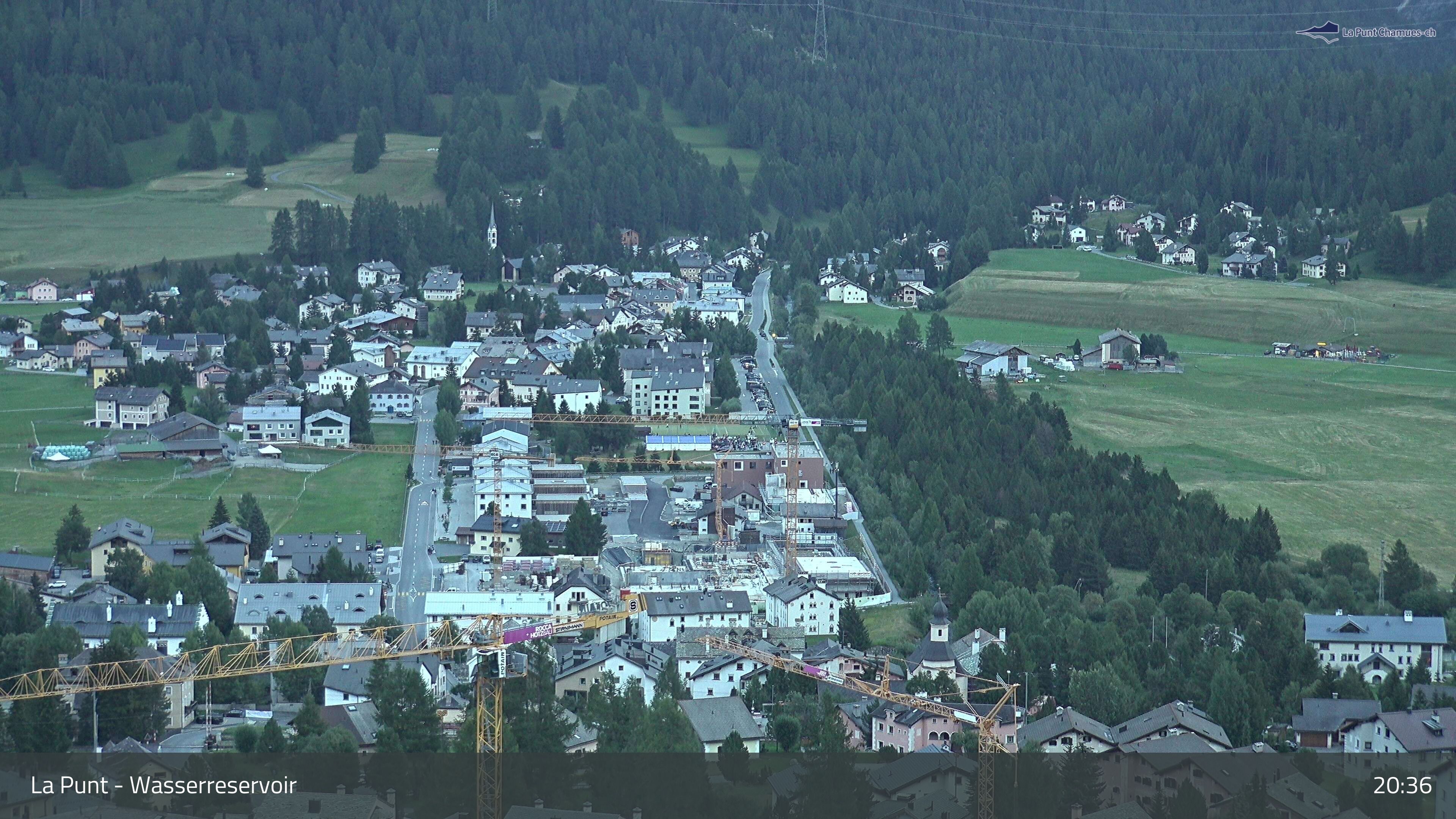 La Punt Chamues-ch: La Punt: Wasserreservoir - Sportplatz