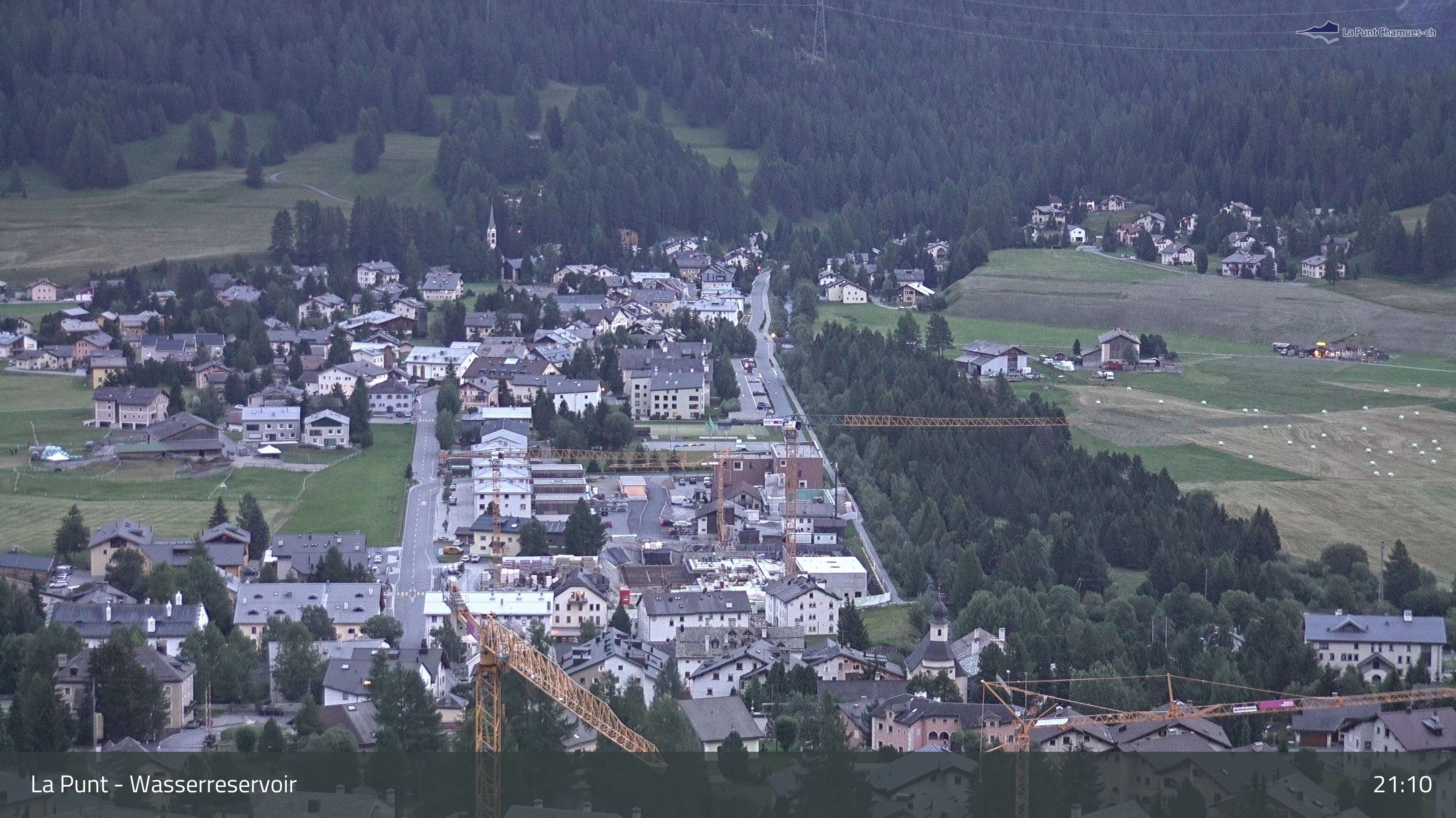 La Punt Chamues-ch: La Punt: Wasserreservoir - Sportplatz