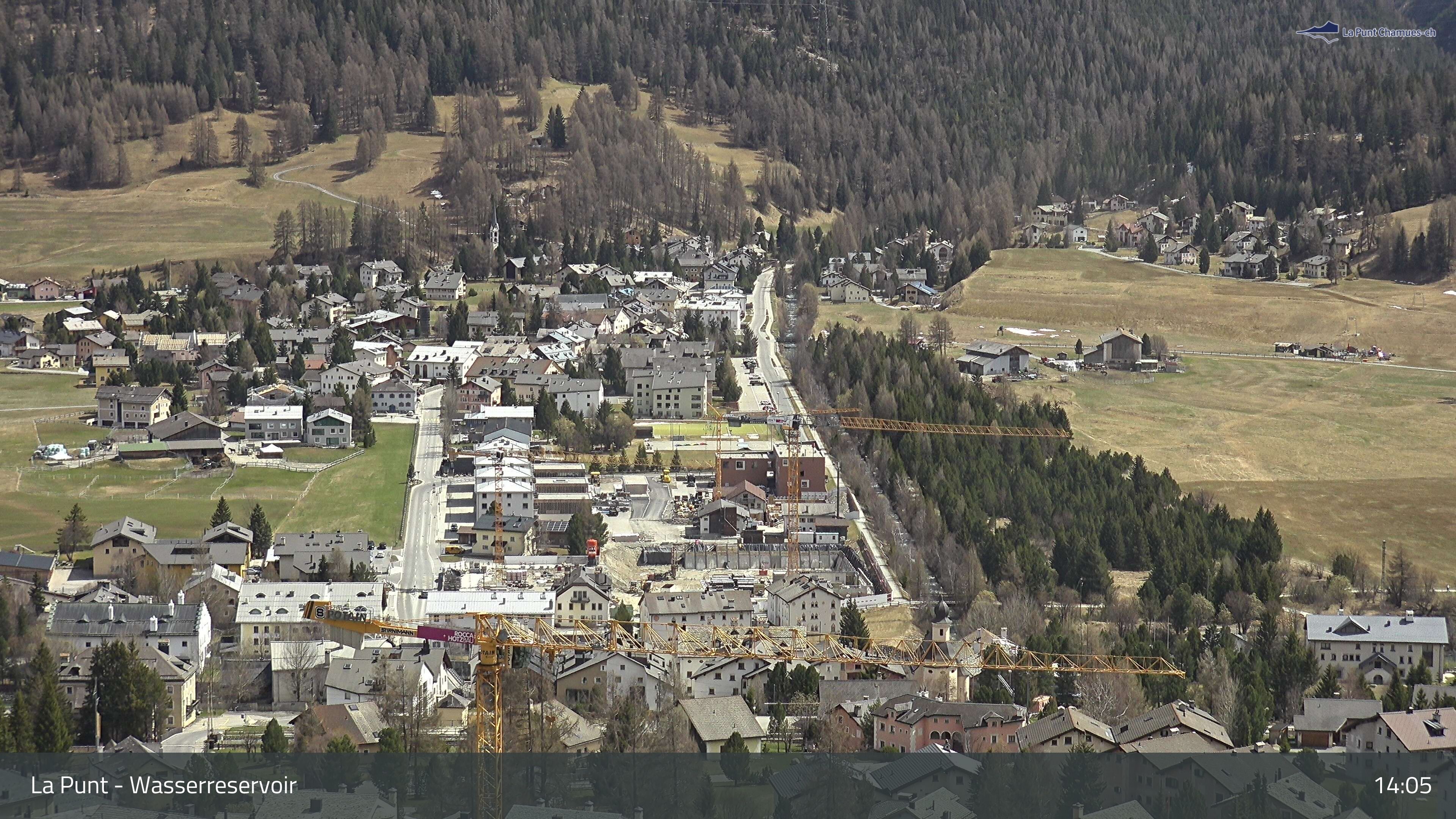 La Punt Chamues-ch: La Punt: Wasserreservoir - Sportplatz