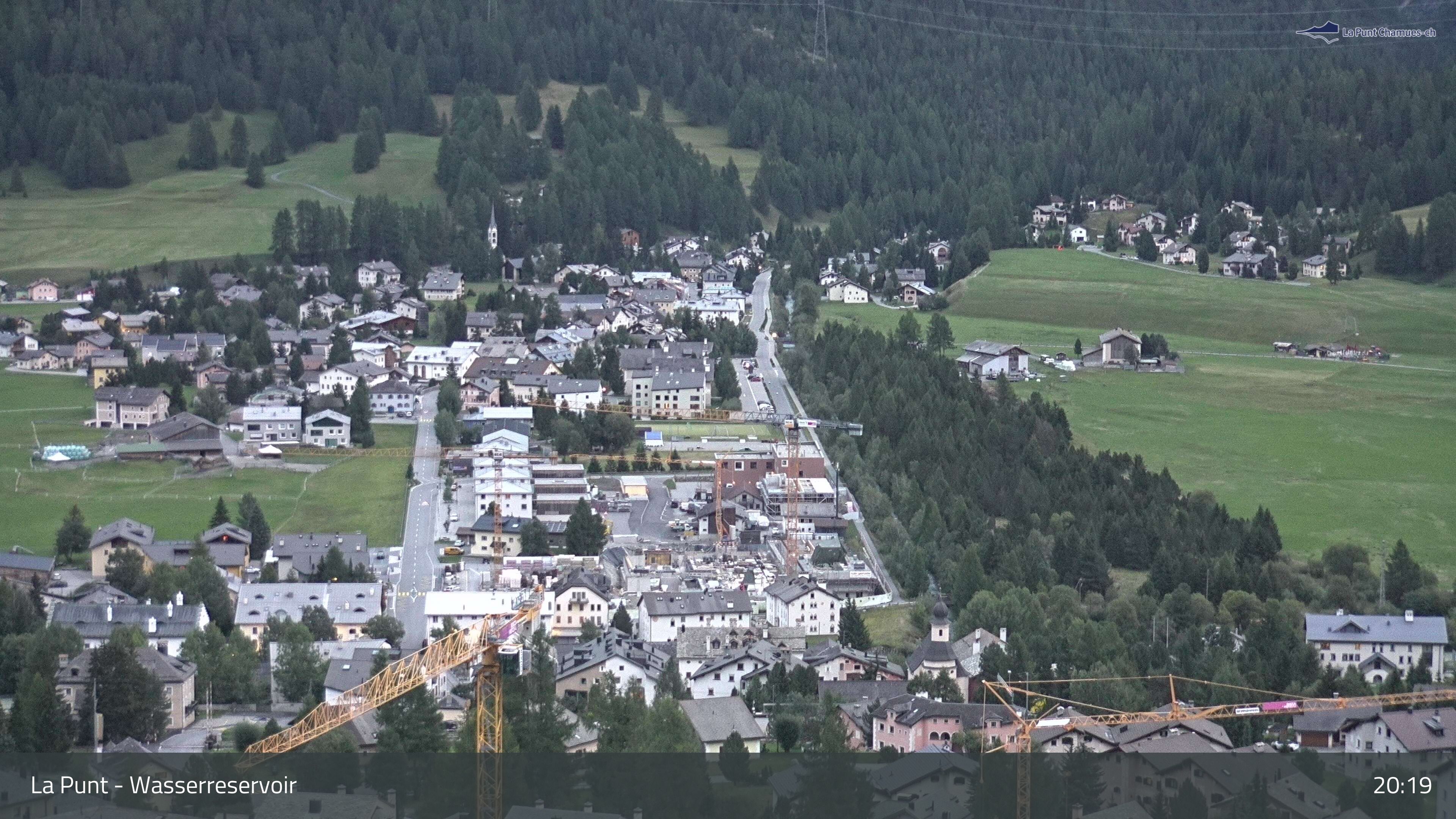 La Punt Chamues-ch: La Punt: Wasserreservoir - Sportplatz