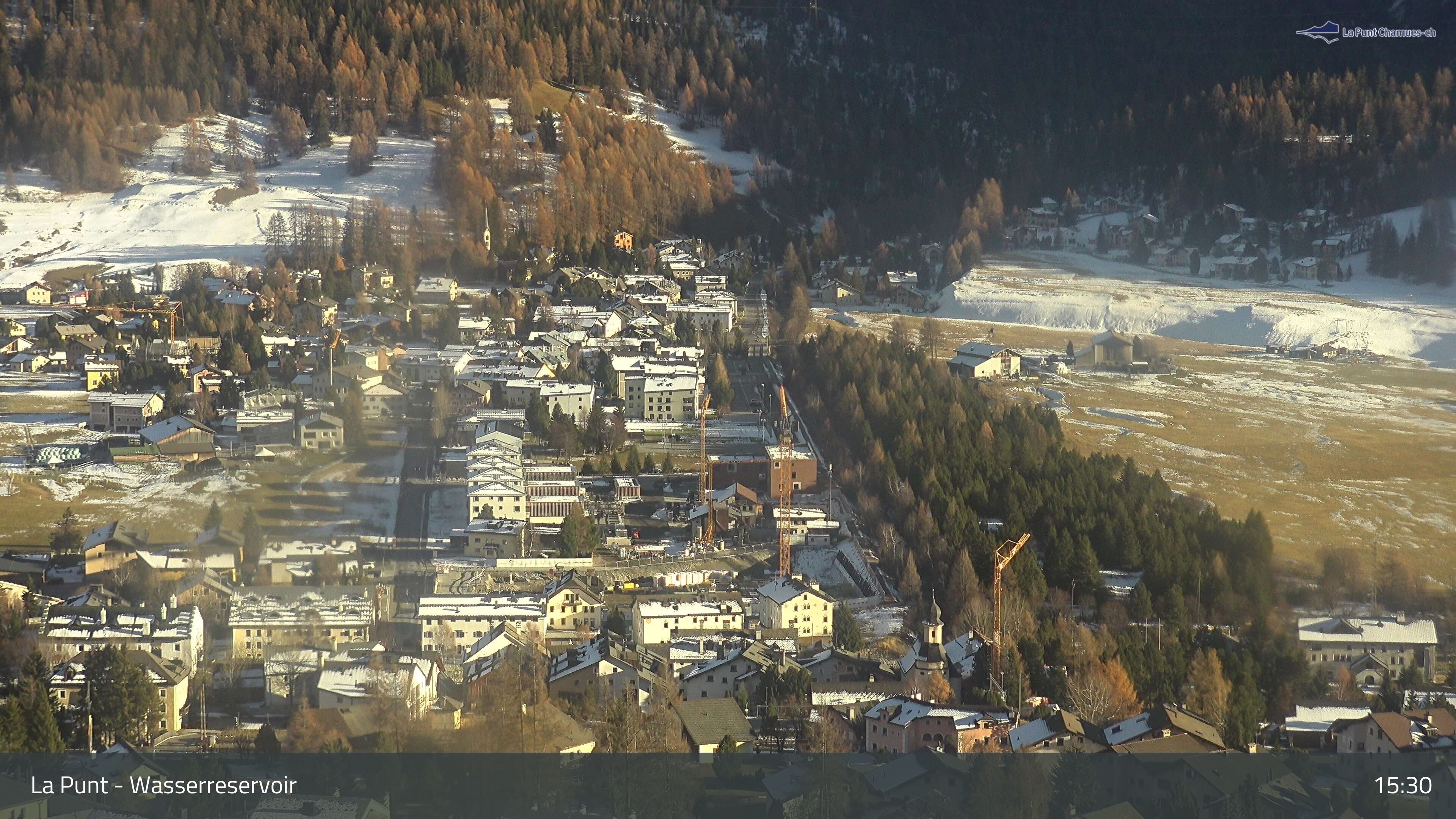 La Punt: Wasserreservoir - Sportplatz