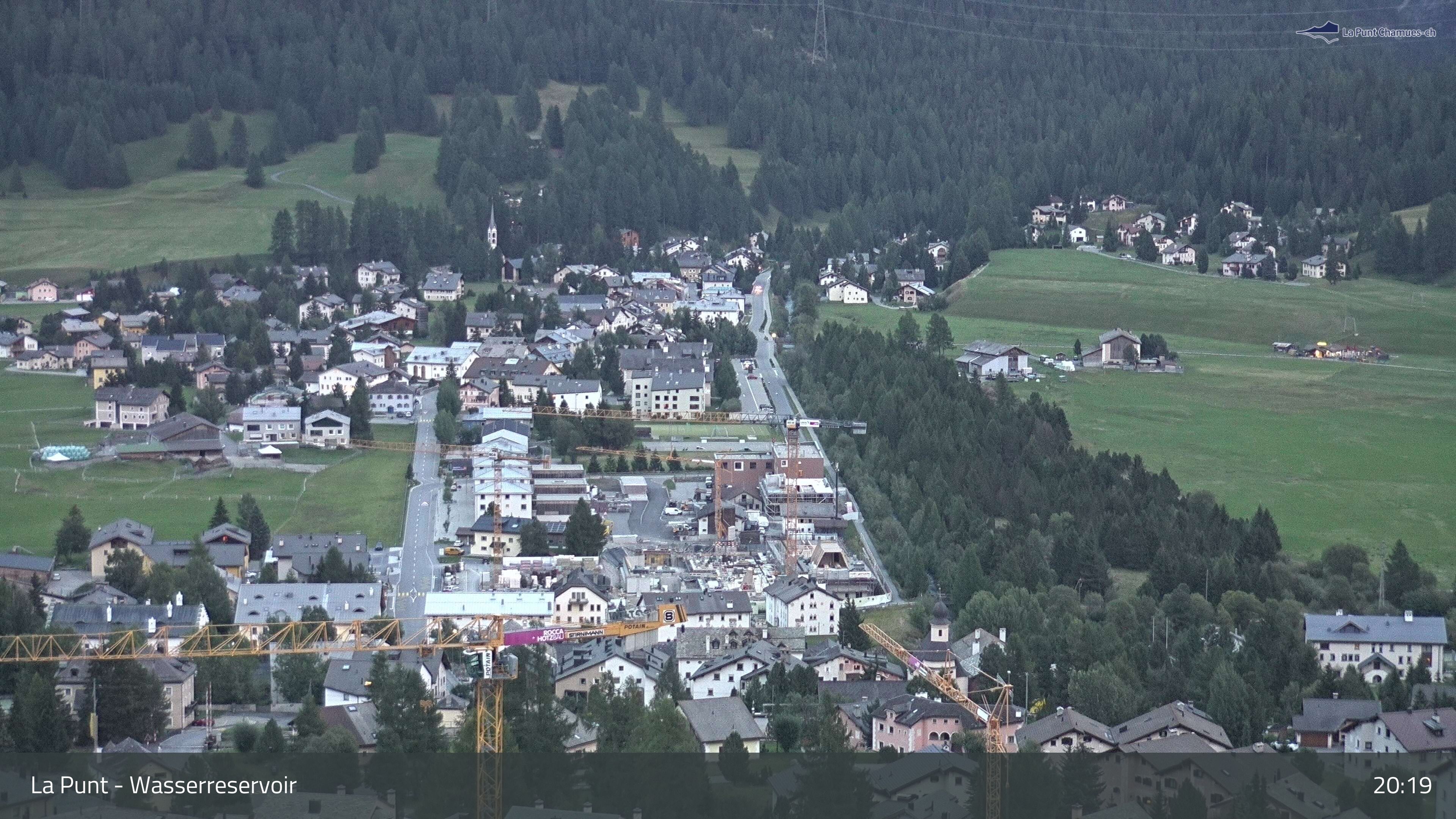 La Punt Chamues-ch: La Punt: Wasserreservoir - Sportplatz