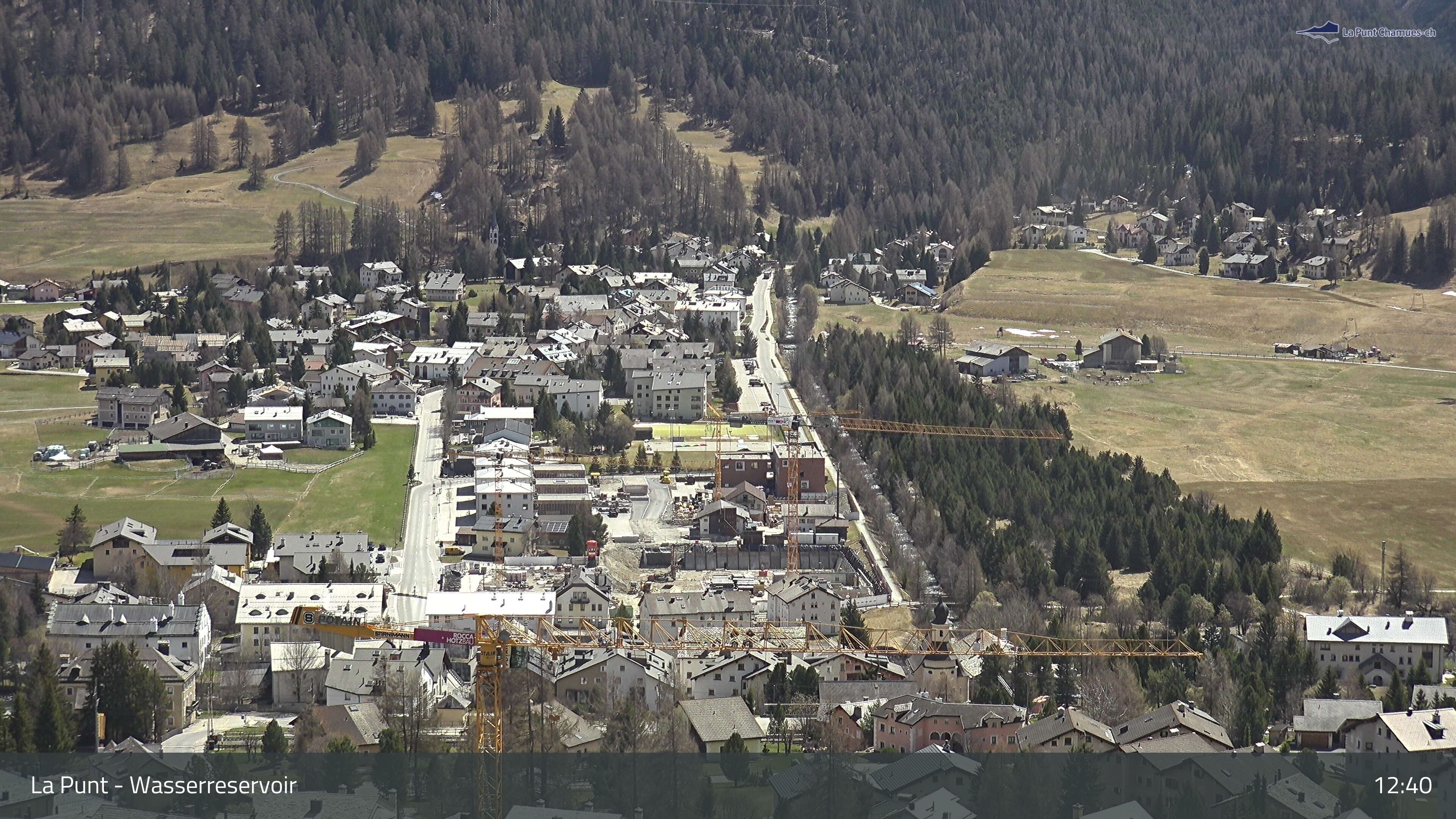 La Punt Chamues-ch: La Punt: Wasserreservoir - Sportplatz