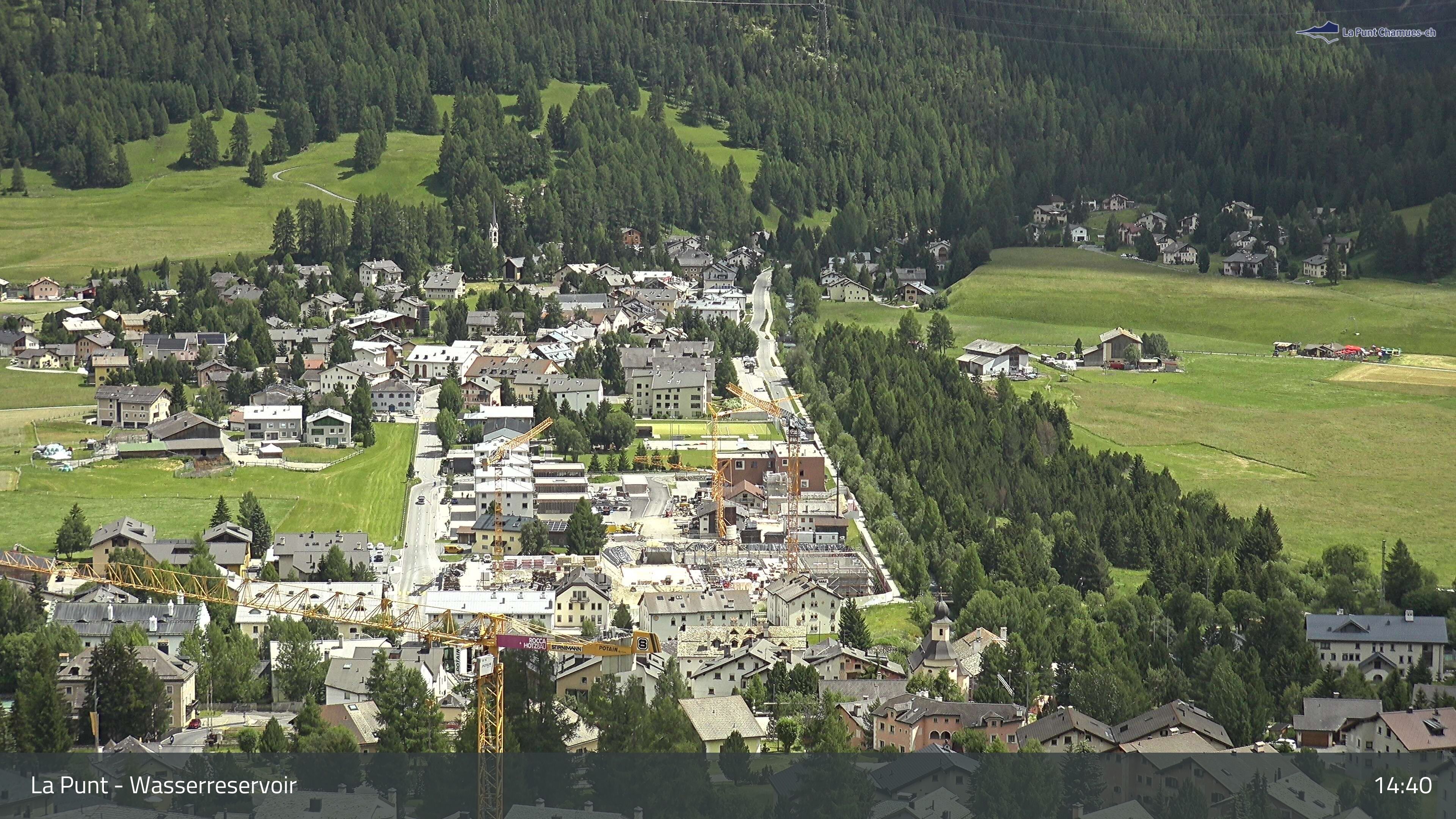 La Punt Chamues-ch: La Punt: Wasserreservoir - Sportplatz