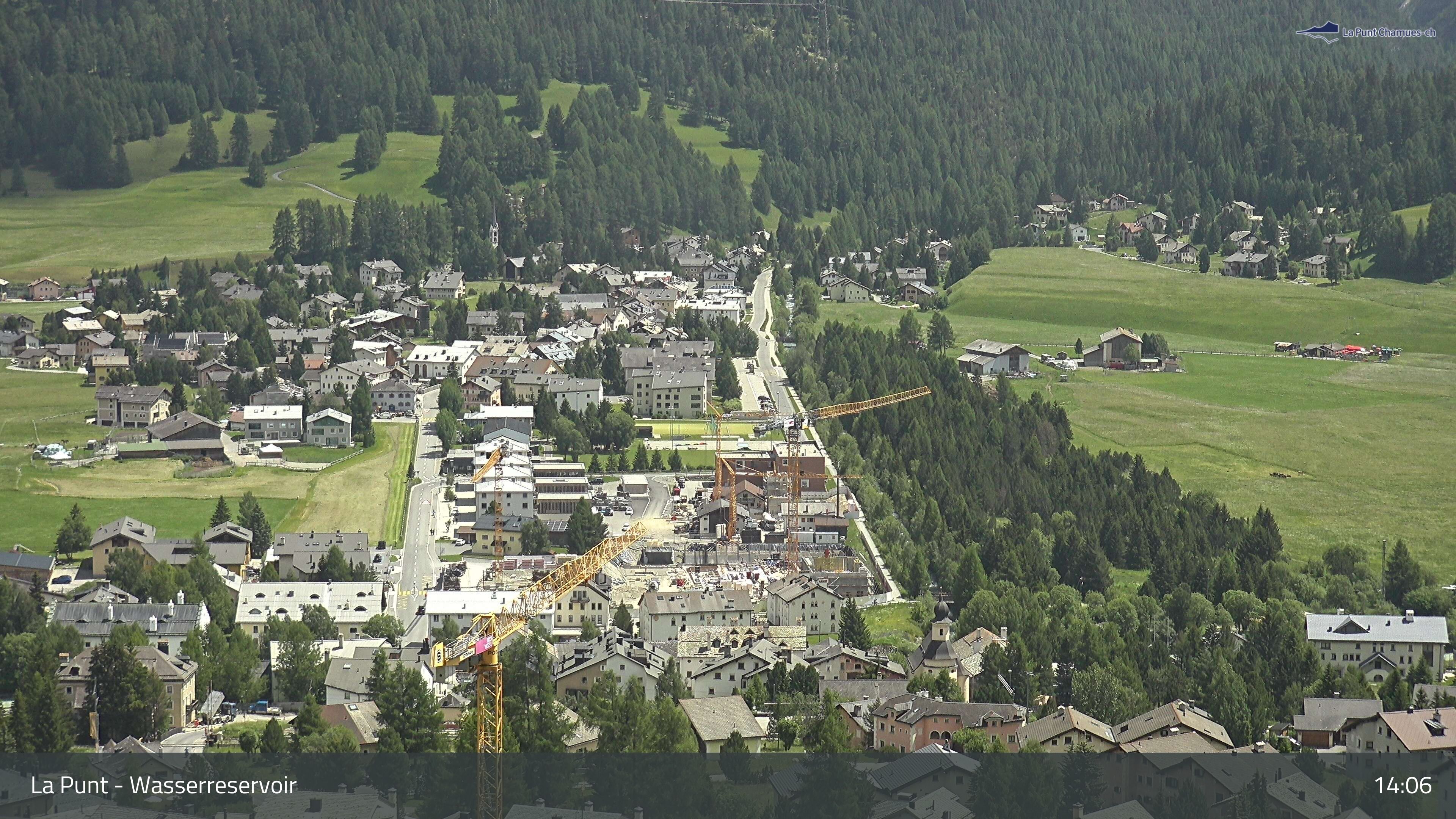 La Punt Chamues-ch: La Punt: Wasserreservoir - Sportplatz