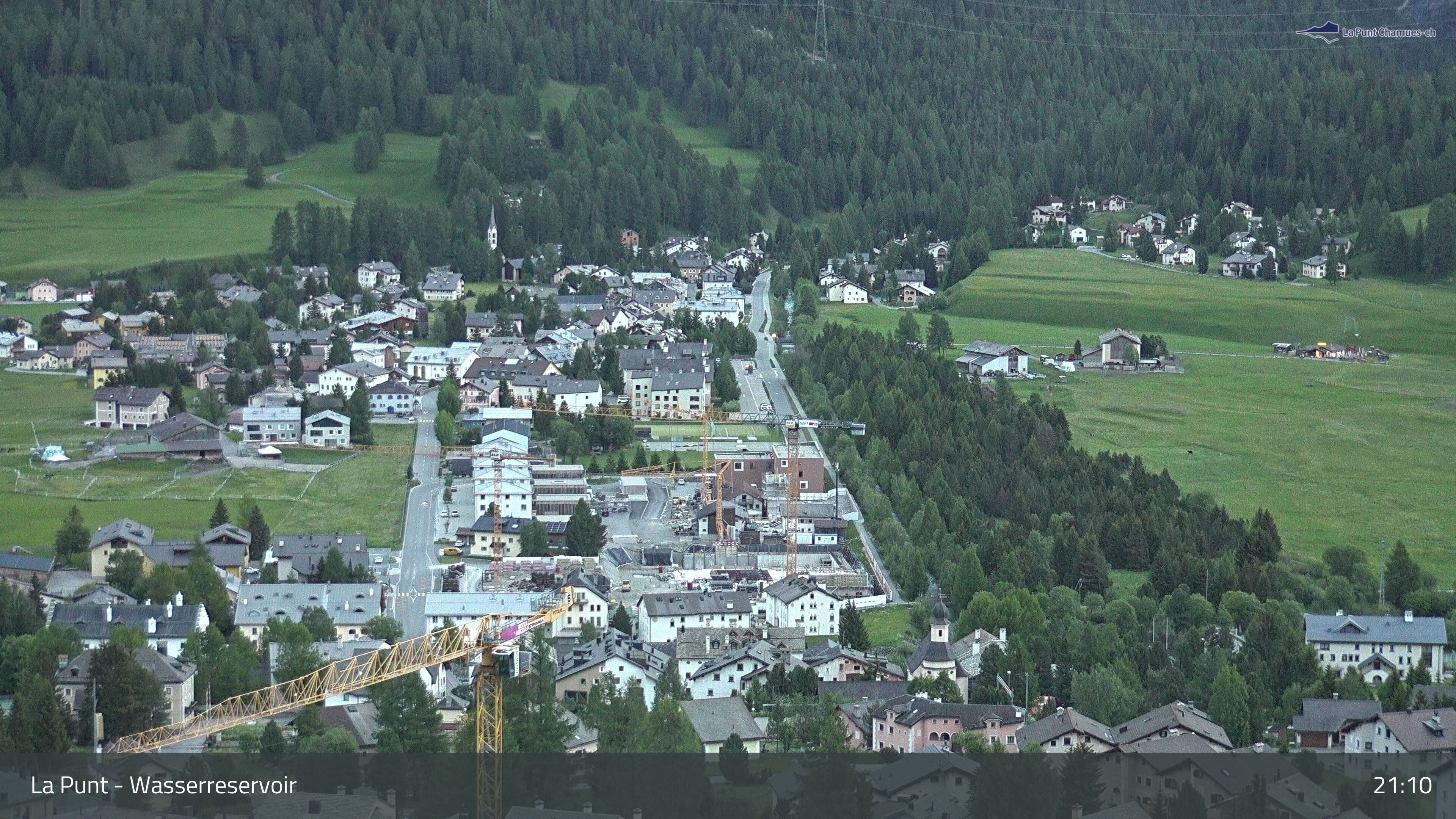 La Punt Chamues-ch: La Punt: Wasserreservoir - Sportplatz