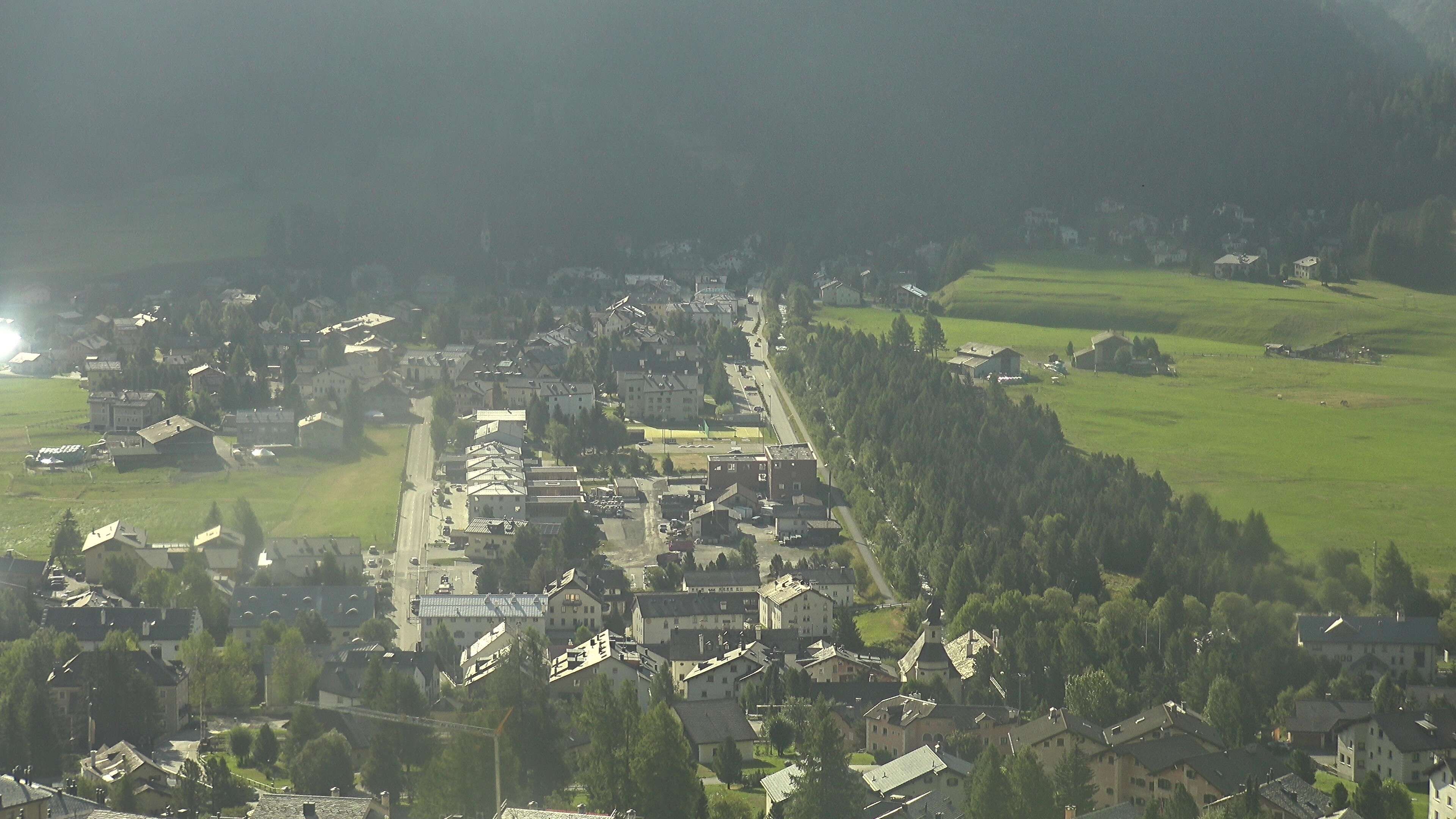 La Punt: Wasserreservoir - Sportplatz