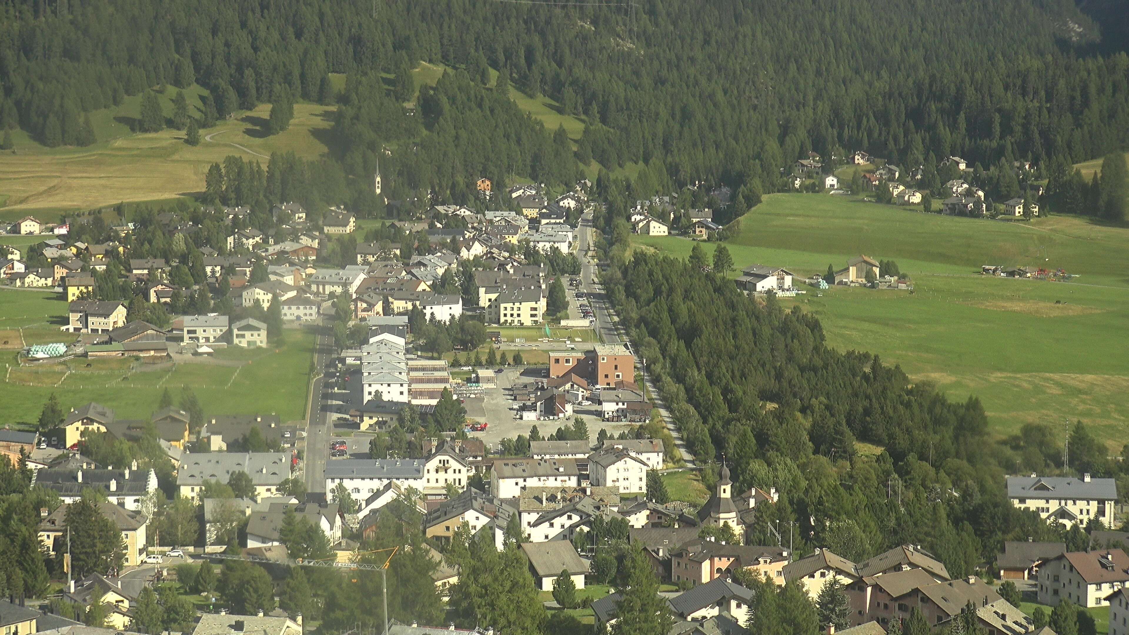 La Punt: Wasserreservoir - Sportplatz