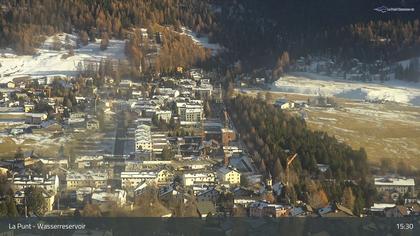 La Punt: Wasserreservoir - Sportplatz