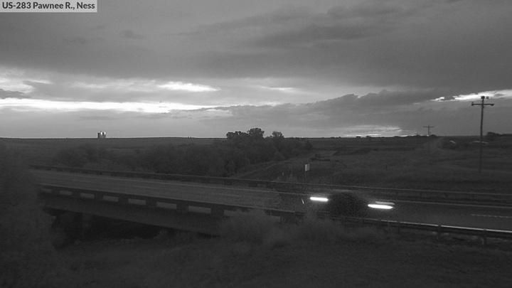 Traffic Cam Harold: US-283 at Ness - Bridge over Pawnee River