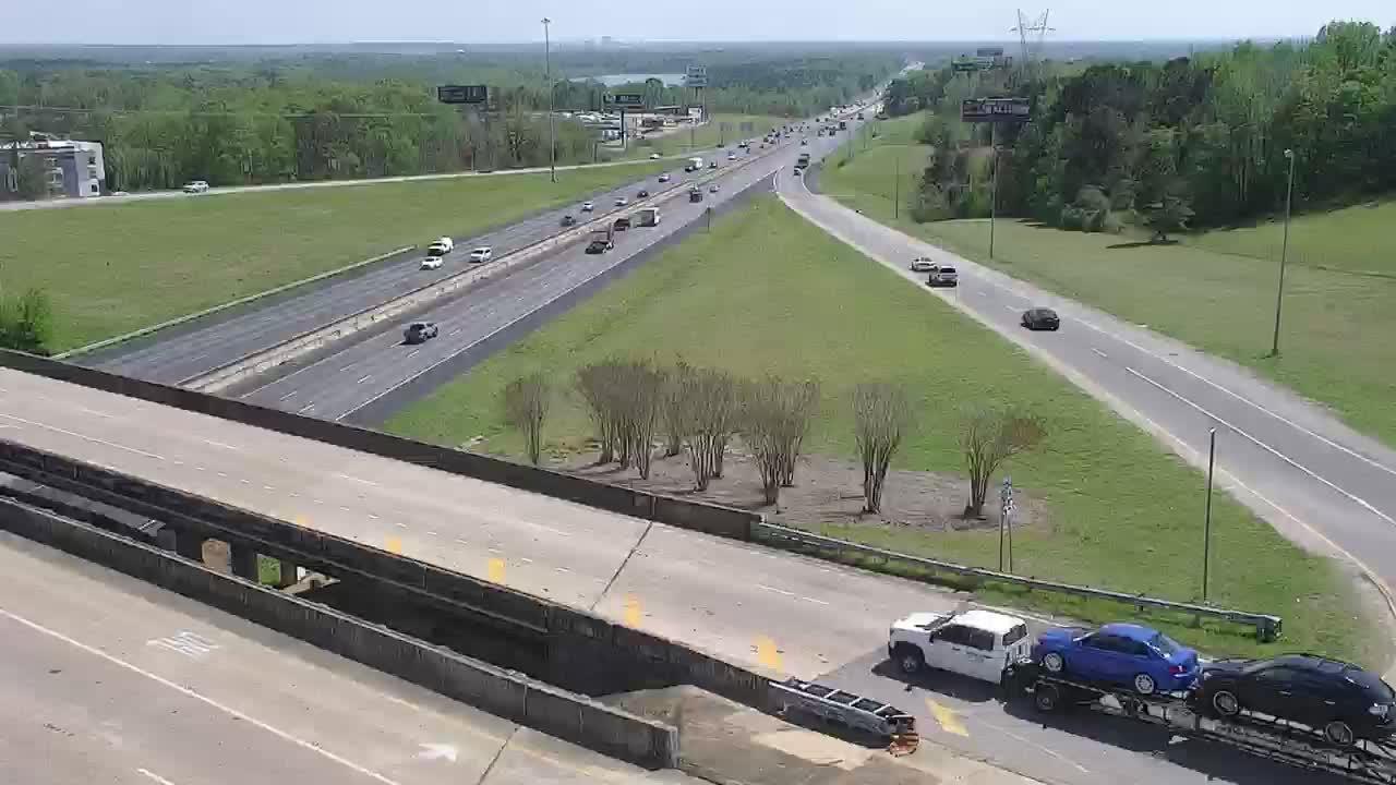 Traffic Cam Prattville › South: MGM-CAM-C