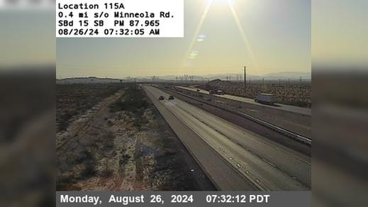 Traffic Cam Yermo › North: I-15 : (624) Minneola Rd