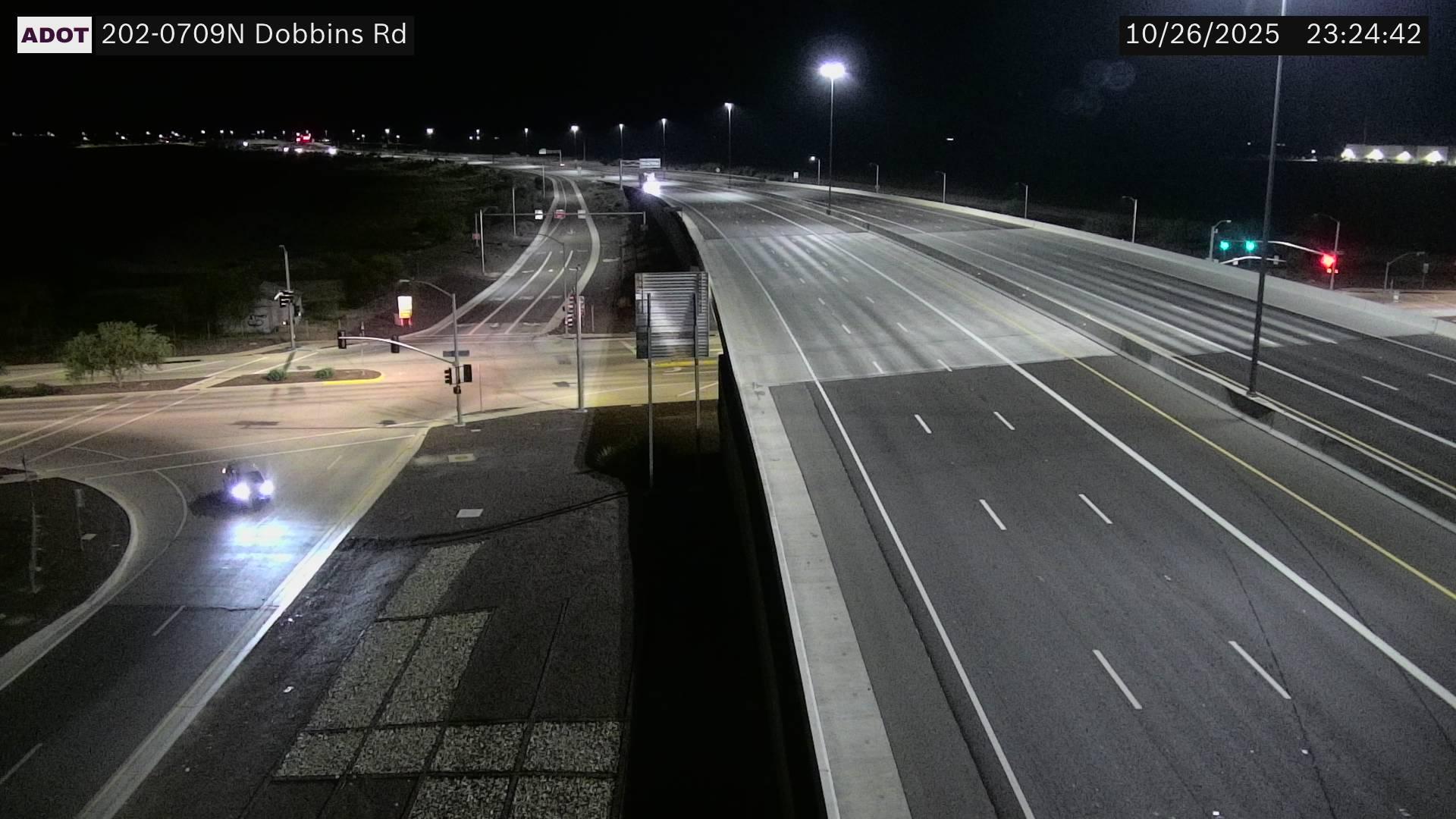 Traffic Cam Phoenix › North: SR-202 NB 70.90 @Dobbins Rd