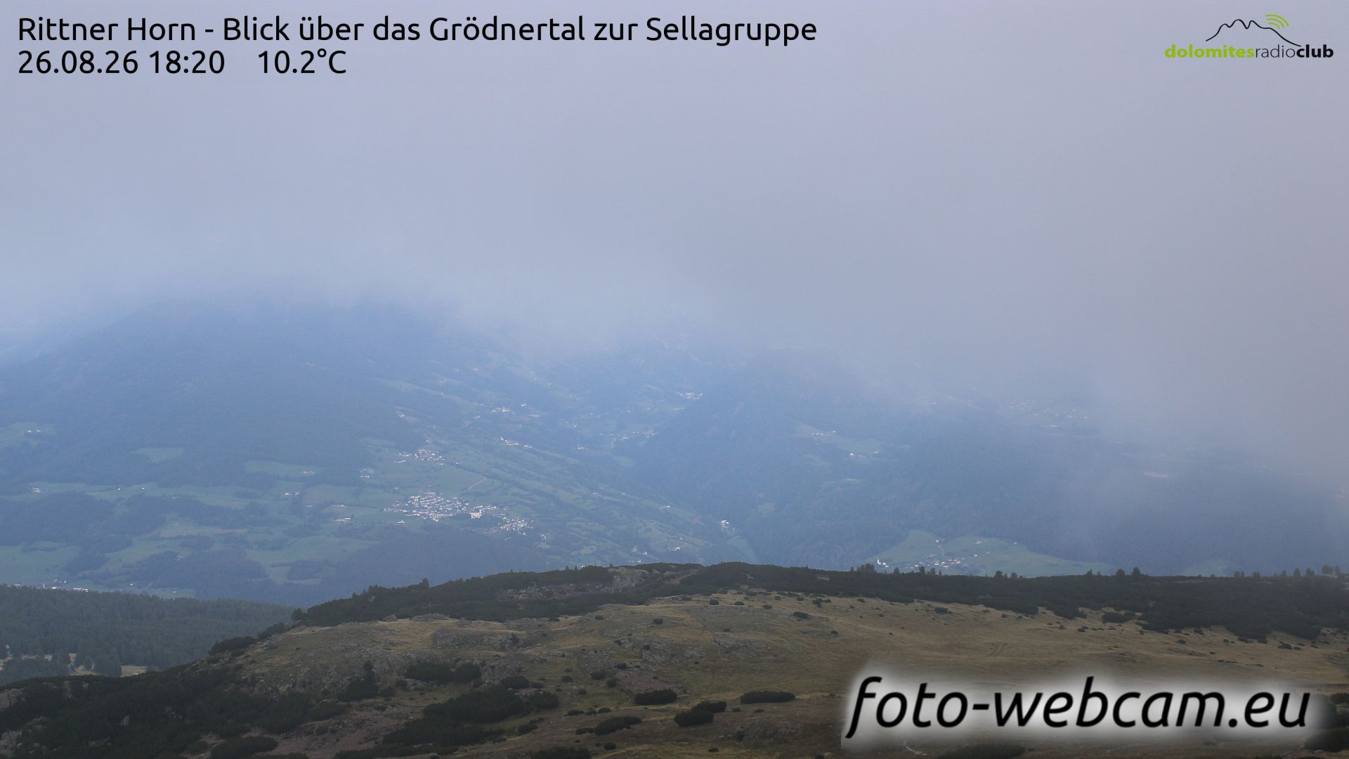 Traffic Cam Rittner: Horn - Blick über das Grödnertal zur Sellagruppe