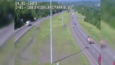 Traffic Cam Wilkes-Barre Township: I-81 @ EXIT 168 (HIGHLAND PARK BLVD/WILKES-BARRE)