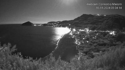 immagine della webcam nei dintorni di Isola di Procida: webcam Barano d'Ischia